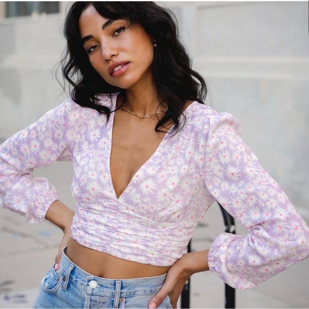 Elodie Lavender Floral Crop Top Size Medium NWT - Picture 1 of 8